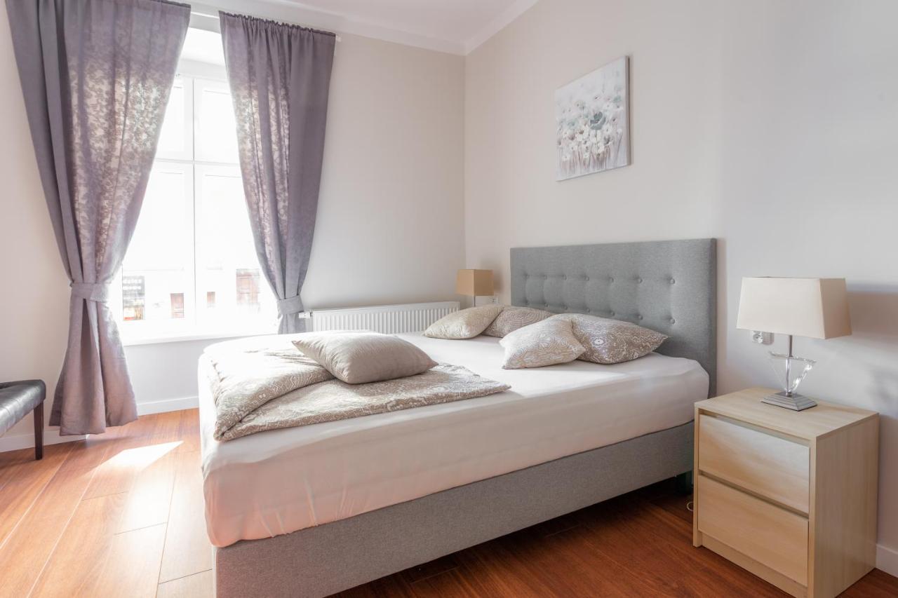 Babel Hostel, Dworzec Pkp, Rynek Wroclaw Luaran gambar