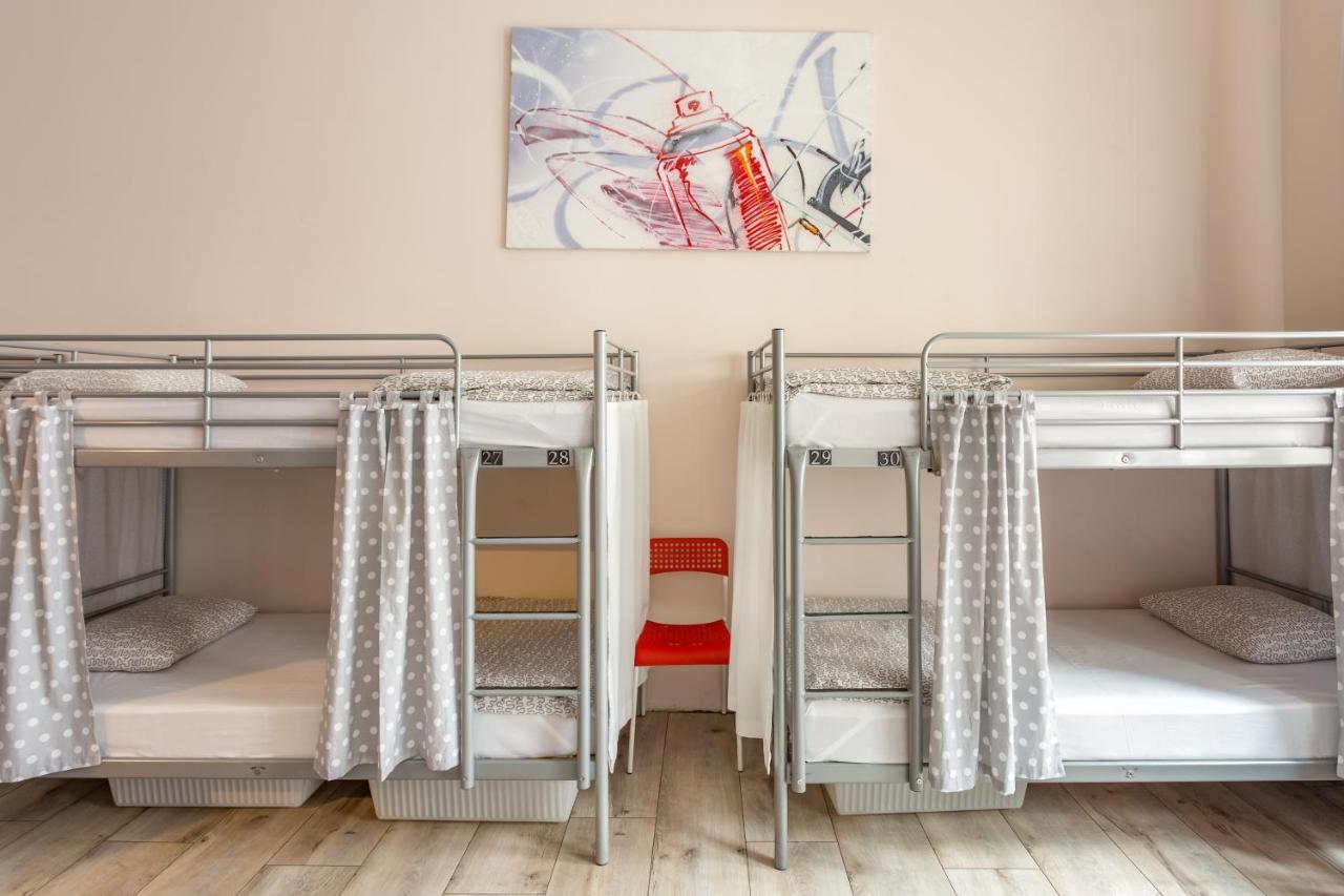 Babel Hostel, Dworzec Pkp, Rynek Wroclaw Luaran gambar