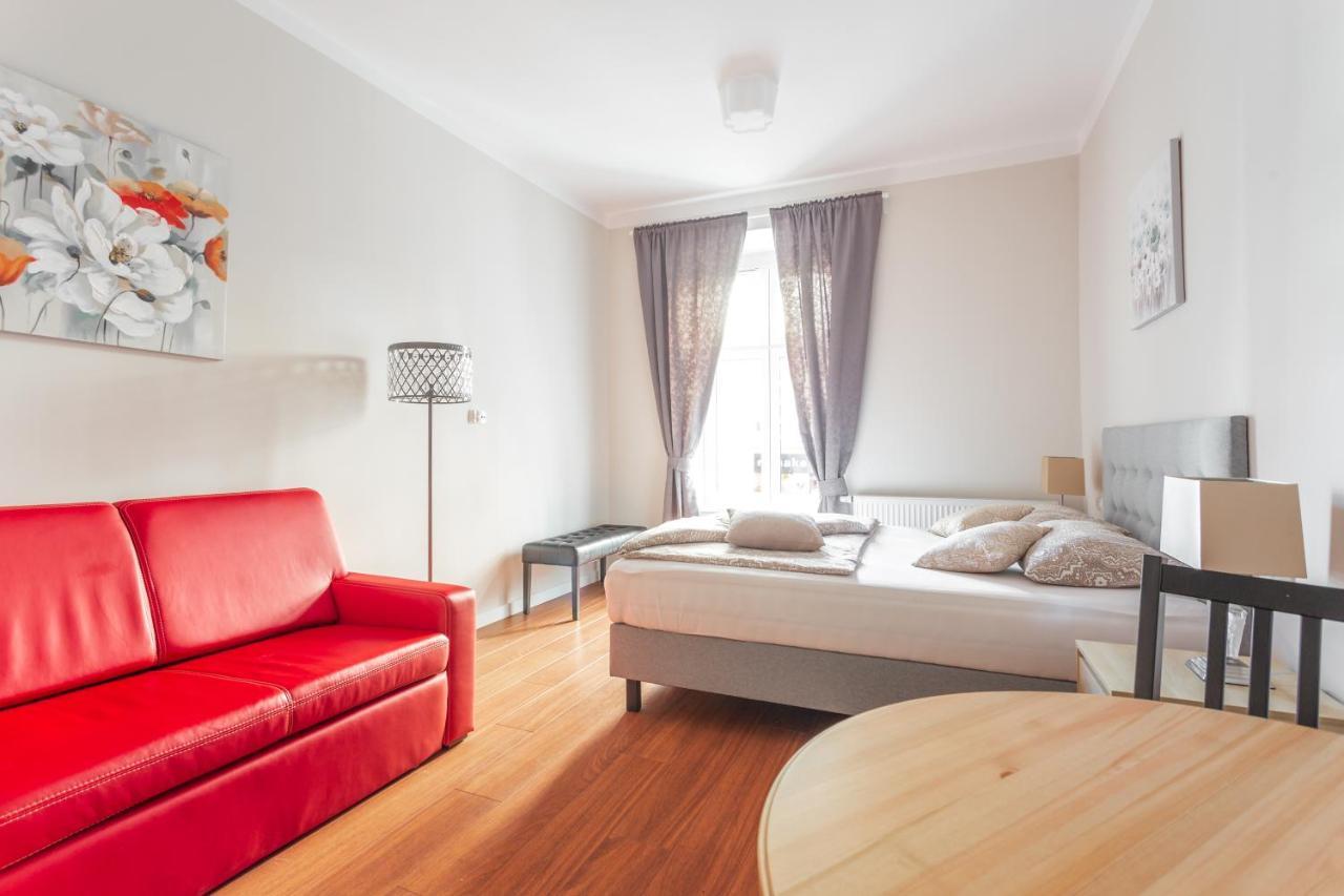 Babel Hostel, Dworzec Pkp, Rynek Wroclaw Luaran gambar