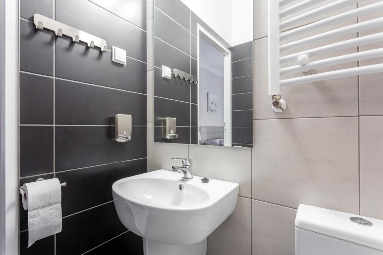 Babel Hostel, Dworzec Pkp, Rynek Wroclaw Luaran gambar