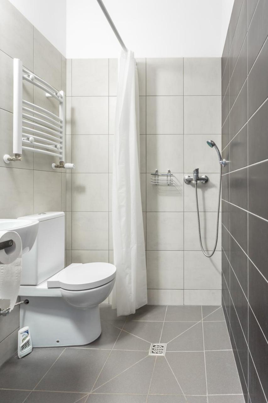 Babel Hostel, Dworzec Pkp, Rynek Wroclaw Luaran gambar