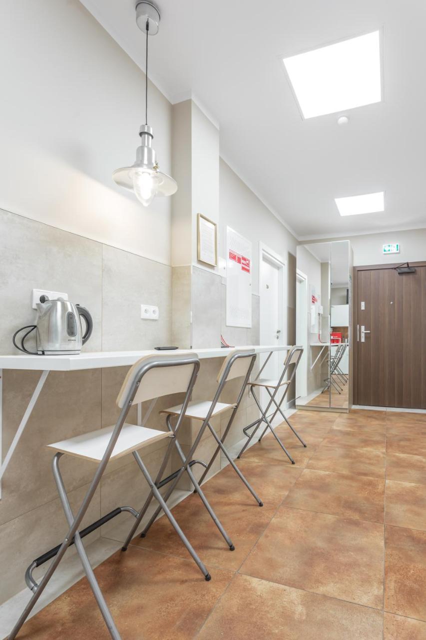 Babel Hostel, Dworzec Pkp, Rynek Wroclaw Luaran gambar